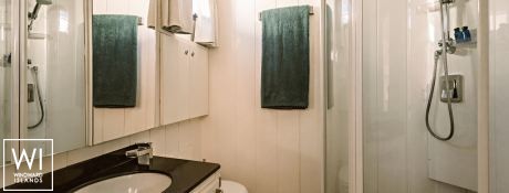 Flamenga   Riviera yachts Alaska 72 Interior 15