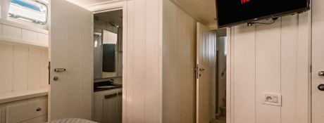 Flamenga   Riviera yachts Alaska 72 Interior 16