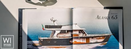 Flamenga   Riviera yachts Alaska 72 Interior 25