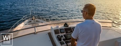 Flamenga   Riviera yachts Alaska 72 Exterior 11