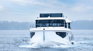 Seamaster 45 Cobra Exterior 3