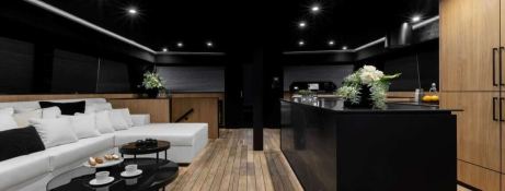 Moon Shadow (ex MISTRAL )  Catamaran 60 Interior 12