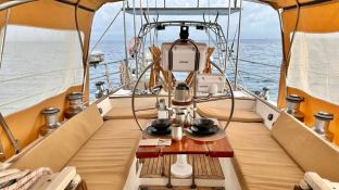 Blue Rhapsody  Ta Yang Yacht 58 Interior 1
