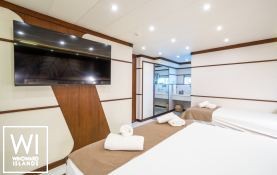 BY C&F   Trawler 23m Interior 18