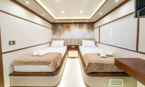 BY C&F   Trawler 23m Interior 23