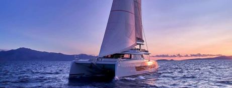 AD ASTRA 80  Fountaine Pajot Thíra  80 Exterior 2