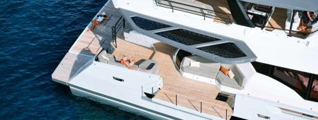 ALINA  Fountaine Pajot Thíra  80 Exterior 3