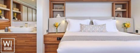 ALINA  Fountaine Pajot Thíra  80 Interior 16