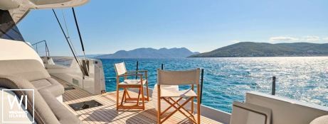 ALINA  Fountaine Pajot Thíra  80 Exterior 7