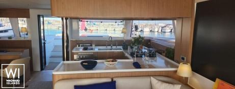 FOUR C S  Catana Catamaran Bali 5.8 Interior 16