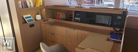 FOUR C S  Catana Catamaran Bali 5.8 Interior 19