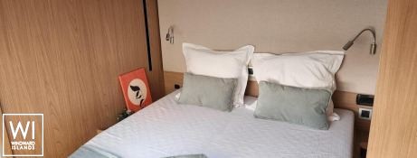 FOUR C S  Catana Catamaran Bali 5.8 Interior 15