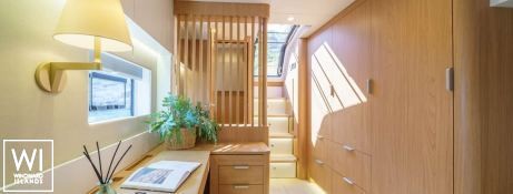 Farben  Catana Catamaran Bali 5.8 Interior 15