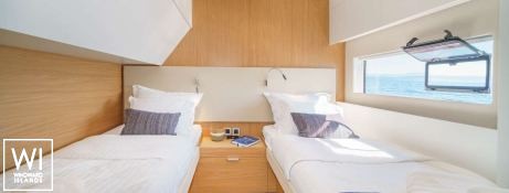 Farben  Catana Catamaran Bali 5.8 Interior 18