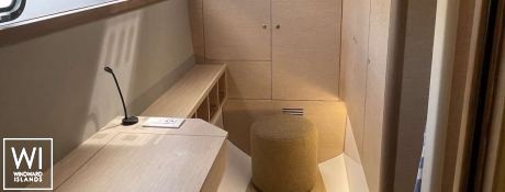 NEPTUNE'S ESCAPE  Neel Trimarans Neel 52 Interior 11