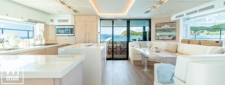 Forever Young  Two Oceans Catamaran 55 Interior 24