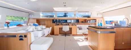 NDS EVOLUTION   JFA Chantier Naval Catamaran 26m Interior 1