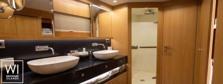 NDS EVOLUTION   JFA Chantier Naval Catamaran 26m Interior 1