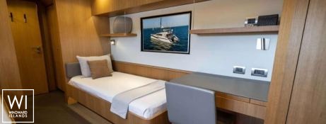 NDS EVOLUTION   JFA Chantier Naval Catamaran 26m Interior 1