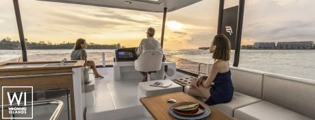 MY 5 Fountaine Pajot Exterior 8