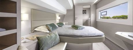 MY 5 Fountaine Pajot Interior 4