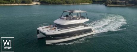 MY 5 Fountaine Pajot Exterior 3