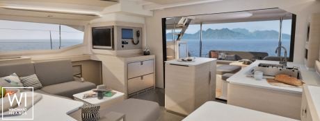 Catamaran 44 Fountaine Pajot Interior 1