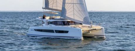 Catamaran 41 Fountaine Pajot Exterior 5