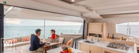 Catamaran 41 Fountaine Pajot Exterior 9