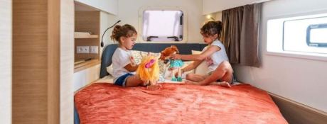 Catamaran 41 Fountaine Pajot Interior 2