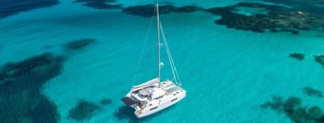 Lagoon 38 Lagoon Catamaran Exterior 4