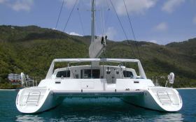 Voyage 500 Voyage Catamaran Exterior 2