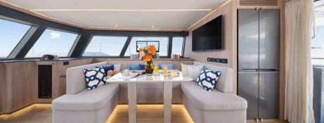 RumRunner  Seaview Catamaran 59 Interior 9
