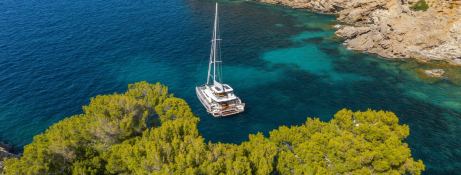 Lagoon 60 Lagoon Catamaran Exterior 5