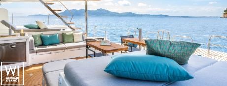 Lagoon 60 Lagoon Catamaran Exterior 11