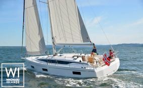 Bavaria 42 Bavaria Yachts Exterior 4