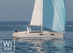 Oceanis  38 Beneteau Exterior 2
