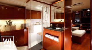 Oceanis  48 Beneteau Interior 3