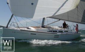 Dufour 40E Dufour Yachts Exterior 1