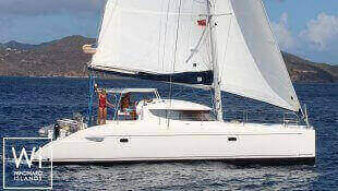 Lavezzi 40 Fountaine Pajot Exterior 2
