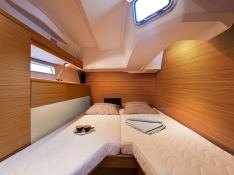 Jeanneau 53 Jeanneau Interior 2