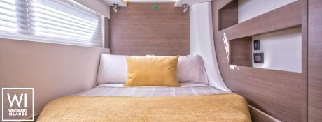 Leopard  42 Robertson & Caines Interior 5