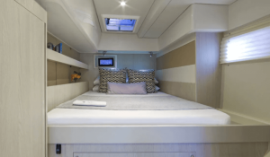 Valhalla  Robertson & Caines Leopard  Power 514 Interior 6