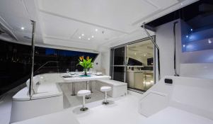 SANYATI  Robertson & Caines Leopard  Power 514 Interior 1