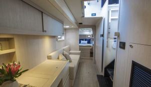 SANYATI  Robertson & Caines Leopard  Power 514 Interior 1