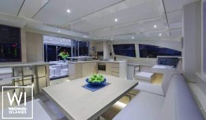 SANYATI  Robertson & Caines Leopard  Power 514 Interior 1