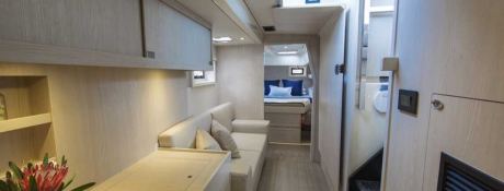 SANYATI  Robertson & Caines Leopard  Power 514 Interior 14