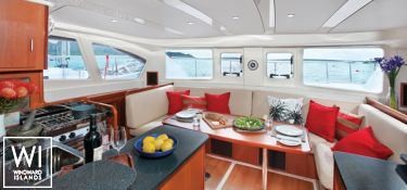 Leopard  Power 39 Robertson & Caines Interior 8