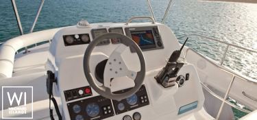 Leopard  Power 39 Robertson & Caines Interior 9