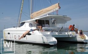 Lipari  41 Fountaine Pajot Exterior 1